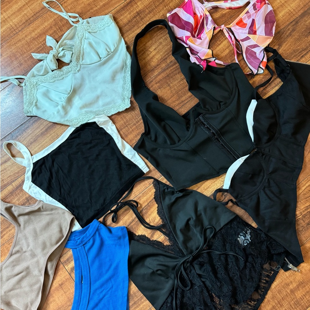 Going out top bundle, size S, 10+ tops